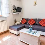 Family Friendly With A Swimming Pool Lindar, Istria - Sredisnja Istra - 7197 דירה